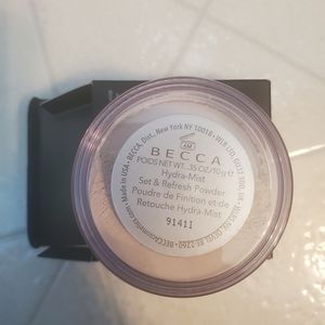 Becca HydraMist Setting Powder